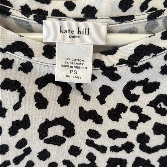 Kate Hill Black and White Leopard Print Top - Picture 3 of 5